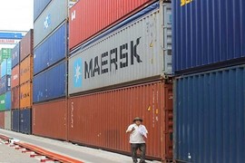 Đã bắt lại 50 trong 213 container mất tích ở Cát Lái