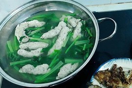 Chồng nấu "canh cải cá thác lác" khiến vợ choáng suốt 2 năm