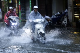 Miền Bắc, mưa lớn còn kéo dài đến ngày mai 