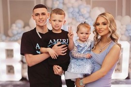 Phil Foden bất ngờ rời Đức về Anh đón đứa con thứ 3 chào đời