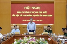 Tổng Bí thư, Chủ tịch nước chủ trì hội nghị Ban Thường vụ Quân uỷ T.Ư