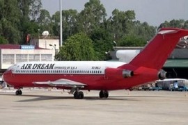 10 năm phơi mưa nắng của máy bay Boeing ở Nội Bài 