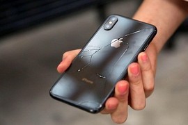 iPhone X vỡ chỉ sau một lần rơi  