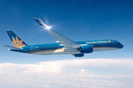 Vietnam Airlines lùi chuyến bay vì kỹ thuật, khách Việt mắc kẹt ở Nga?