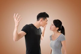 Chồng “cấm” vợ đi làm, bị phạt bao nhiêu tiền?