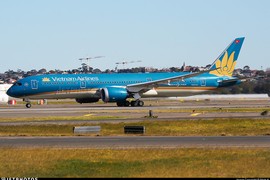 Vietnam Airlines nói gì về chuyến bay suýt hạ cánh không có bánh sau?