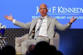 10 sự thật gây kinh ngạc về khối tài sản "khủng" của CEO Amazon Jeff Bezos 