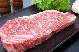 Trước khi chạm đáy 4 năm, thịt bò Wagyu đắt cỡ nào?