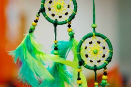 Teen Việt "sôi sục" kiếm tiền từ trào lưu Dreamcatcher