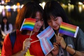 Mạng Trung Quốc viết về niềm vui của cộng đồng LGBT Việt