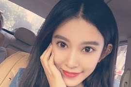 Nữ sinh nổi tiếng nhờ là bản sao của Angelababy