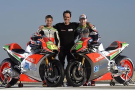 Aprilia “khoe hàng” siêu môtô RS-GP mùa giải MotoGP 2016