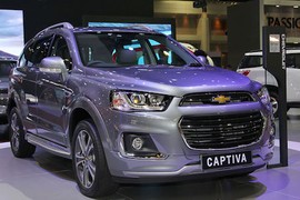 Chevrolet Captiva Revv 2016 chốt giá 879 triệu tại Việt Nam