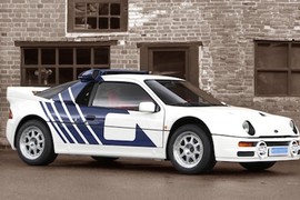 Ford RS200 30 tuổi "hàng hiếm" đắt ngang siêu xe Ferrari 