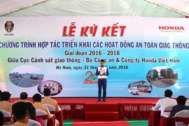 Honda Việt Nam cùng CSGT triển khai các hoạt động ATGT 