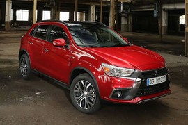 Mitsubishi Outlander Sport bản nâng cấp 2017 có gì?