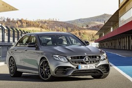 Phiên bản Mercedes E-Class “chiến” nhất E63 AMG