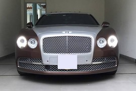 "Soi" Bentley Flying Spur 12 tỷ của thiếu gia 9X Sài Gòn