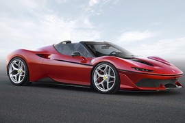 Siêu xe “hàng độc” J50 kỷ niệm 50 năm Ferrari tới Nhật