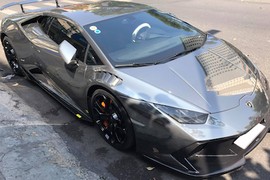 Lamborghini Huracan “khủng” nhất Việt Nam khoe màu độc