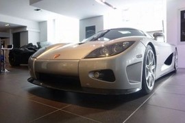 Dùng 10 năm, siêu xe Koenigsegg CCX vẫn có giá 33,9 tỷ