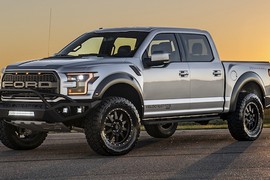 Bán tải “khủng” Ford F150 Hennessey Velociraptor giá 1,9 tỷ