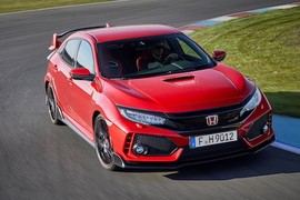 Honda Civic Type-R mạnh như siêu xe giá chỉ 769 triệu 