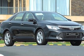 Toyota Camry trở lại top 10 xe bán chạy nhất Việt Nam