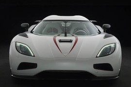 Siêu xe đời cũ Koenigsegg Agera R "thét giá" 42,5 tỷ