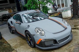 Quốc Cường Gia Lai độ Porsche 911 GT3 tiền tỷ