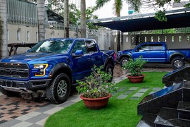 Dân chơi Sài Gòn "tậu" bán tải Ford F-150 Raptor giá 4 tỷ 