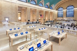 Nhân viên Apple Store: Chúng tôi bị đối xử như súc vật