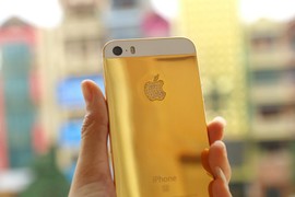 Soi điện thoại iPhone SE mạ vàng giá nghìn USD tại Việt Nam