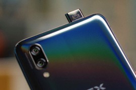 Samsung Galaxy A90 sẽ có camera "ẩn nấp"