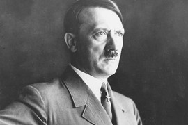 Giật mình sự hoang tưởng của Hitler qua nhật ký của viên tướng Đức