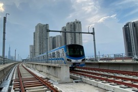 Lộ trình metro số 1 ở TP.HCM chạy thử nghiệm đoàn tàu đầu tiên