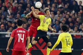 Tại sao VAR chưa được dùng ở AFF Cup? 