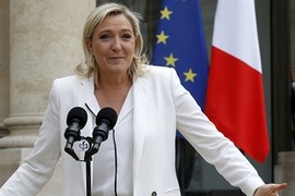 Marine Le Pen ủng hộ Pháp rút khỏi NATO và EU