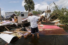 Mức độ tàn phá khủng khiếp của cơn bão Irma ở Florida