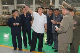 Bình Nhưỡng đóng cửa, Chủ tịch Kim Jong-un lâm nguy?