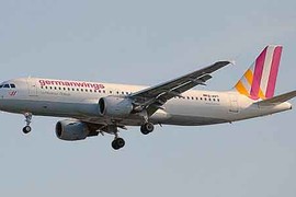 Lấy được dữ liệu hộp đen máy bay A320 rơi ở Pháp