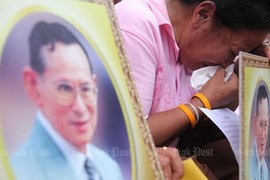 Quốc vương Thái Lan Bhumibol Adulyadej băng hà 