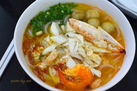 Cách làm bánh canh ghẹ tại nhà cực ngon