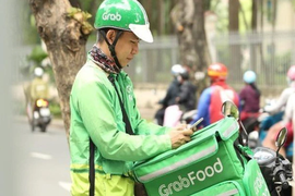 Video: Grab áp “phụ phí nắng nóng” đối với nhiều dịch vụ