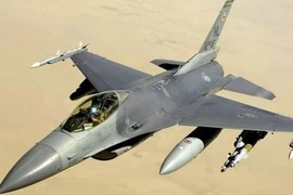 Báo Mỹ: Máy bay chiến đấu F-16 khó thay đổi cục diện chiến trường