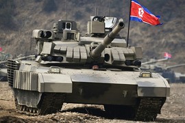 Xe tăng Cheonma-2 'Armata Triều Tiên' dễ đánh bại Abrams và Leopard 2?