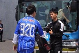 Công Phượng lần đầu được hít thở không khí tại J.League