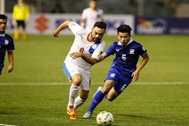 ĐT Indonesia bất ngờ vào bán kết bảng A AFF Cup 2016