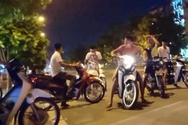 Dân mạng nói gì về dân tổ đi “bão đêm” náo loạn Hà Nội 