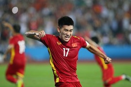 Điều ít biết về "quân bài tẩy" thay đổi cục diện của U23 Việt Nam 